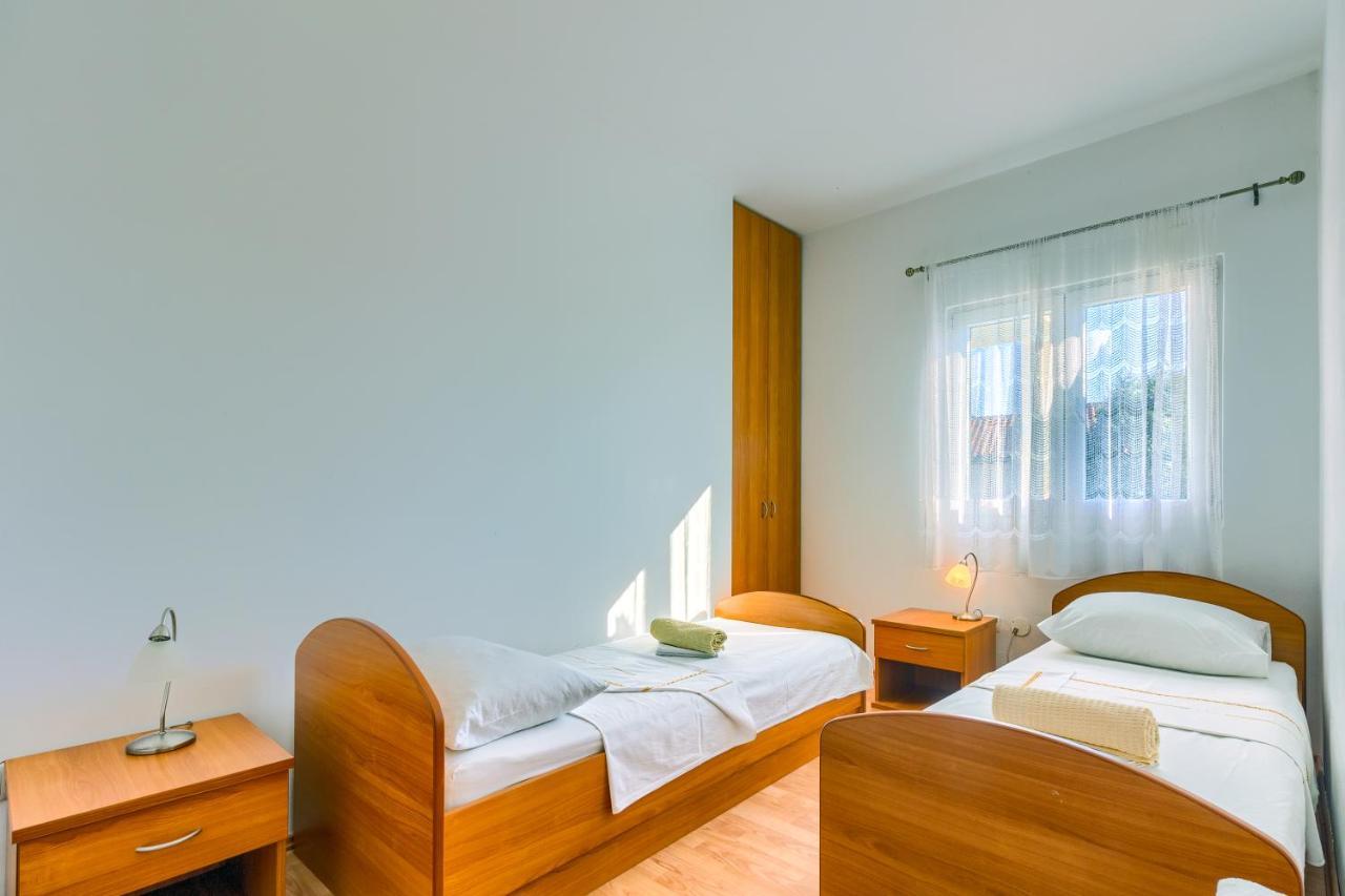 Apartmani Vukicevic Βόντιτσε Εξωτερικό φωτογραφία