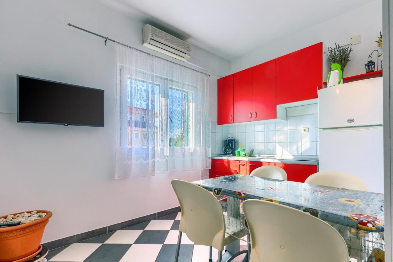 Apartmani Vukicevic Βόντιτσε Εξωτερικό φωτογραφία