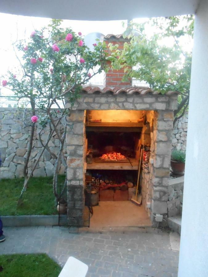 Apartmani Vukicevic Βόντιτσε Εξωτερικό φωτογραφία